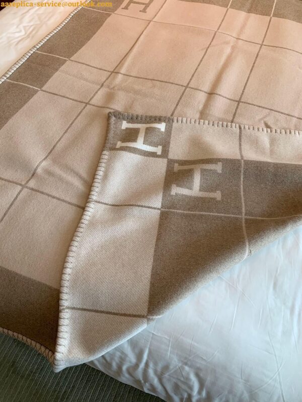 Replica Hermes Avalon III Throw Blanket in Beige Wool and Cashmere 12