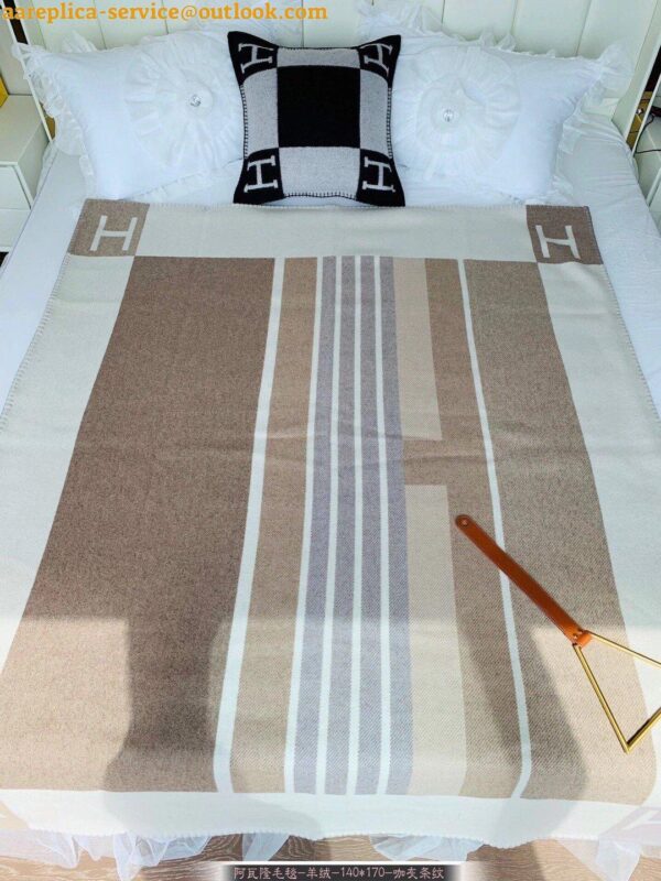 Replica Hermes Avalon Vibration Throw Blanket in Naturel Wool and Cashmere 4