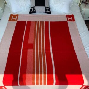 Replica Hermes Avalon Vibration Throw Blanket in Red Wool and Cashmere