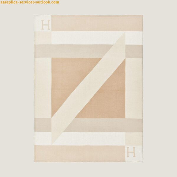 Replica Hermes H Drapeau Blanket in Naturel and Grege Cashmere 3