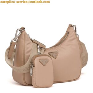 Replica Prada Re-Edition 2005 Shoulder Bag In Beige Re-Nylon