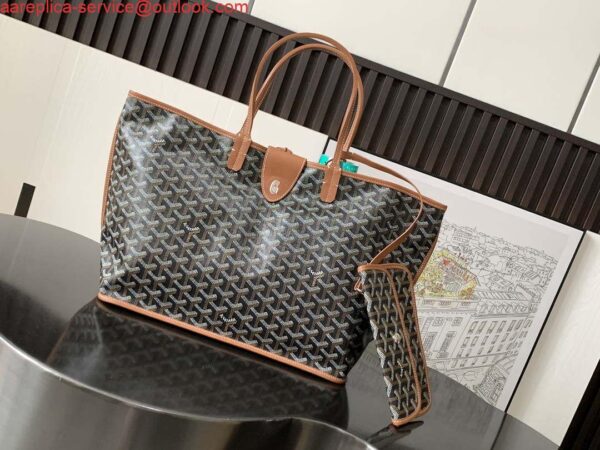 Replica Goyard ANJOUSPMLCG03TY01P Anjou PM Bag Black and Tan 3