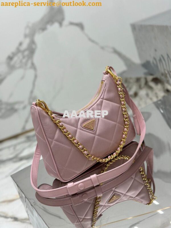 Replica Prada Re-Edition 1995 Chaîne Re-Nylon mini-bag 1BC204 Alabaste 3
