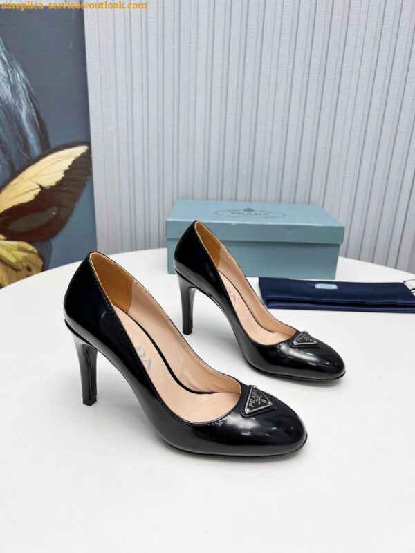 Replica Prada Pumps 85mm In Black Patent Leather 5