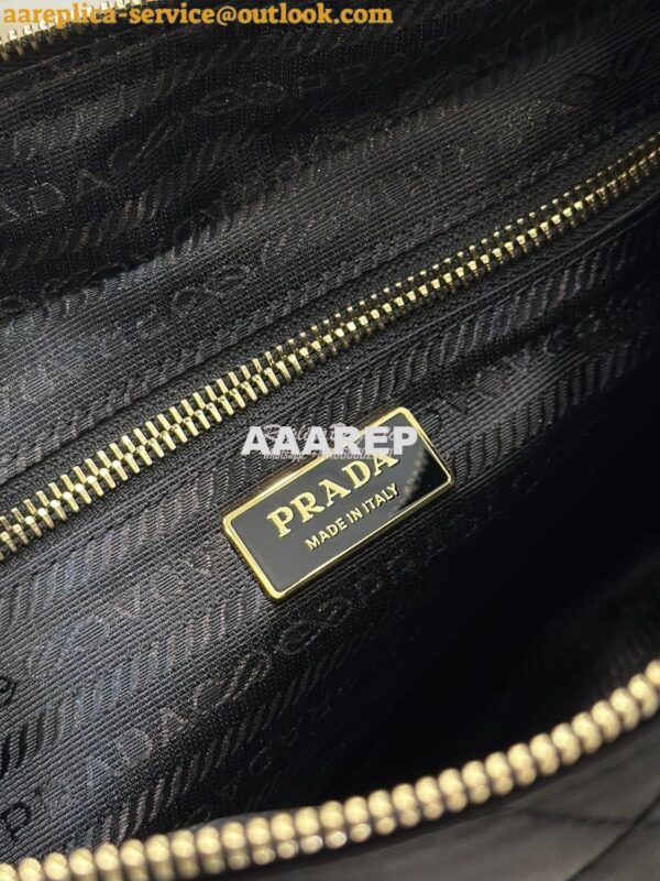 Replica Prada Re-Edition 1995 Chaîne Re-Nylon tote bag 1BG468 Black 9