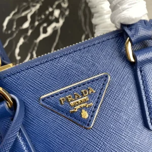 Replica Prada 1BA906 Prada Galleria Saffiano leather mini-bag Blue 2