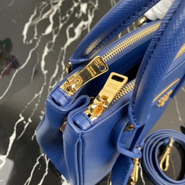 Replica Prada 1BA906 Prada Galleria Saffiano leather mini-bag Blue 6