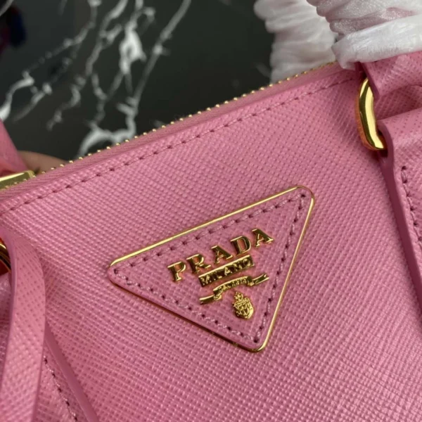 Replica Prada 1BA906 Prada Galleria Saffiano leather mini-bag Pink 3