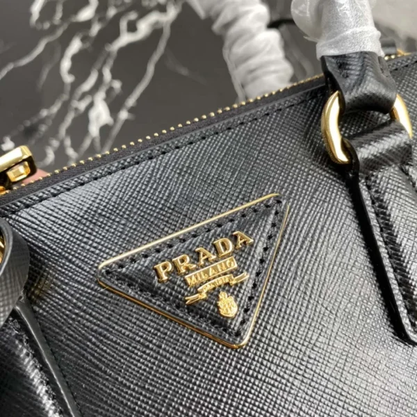 Replica Prada 1BA906 Prada Galleria Saffiano leather mini-bag Black 3