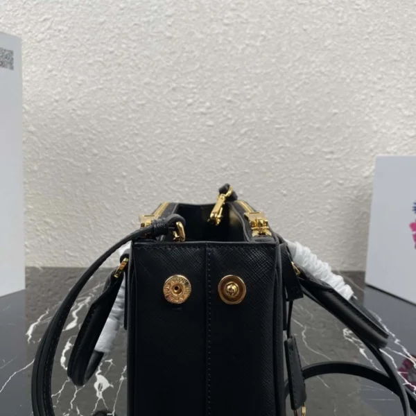 Replica Prada 1BA906 Prada Galleria Saffiano leather mini-bag Black 6