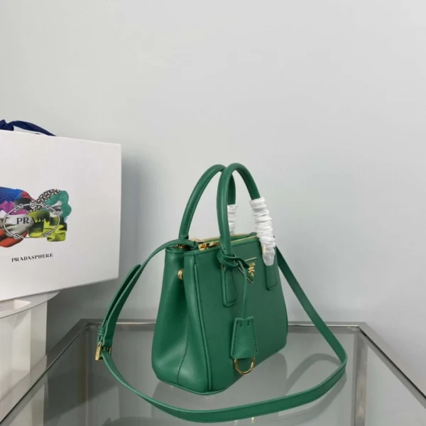 Replica Prada 1BA906 Prada Galleria Saffiano leather mini-bag Green 4