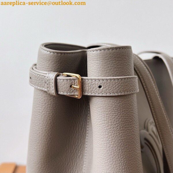 Replica Celine Medium Cabas Anais Cuir Triomphe Bag in Grey Leather 10