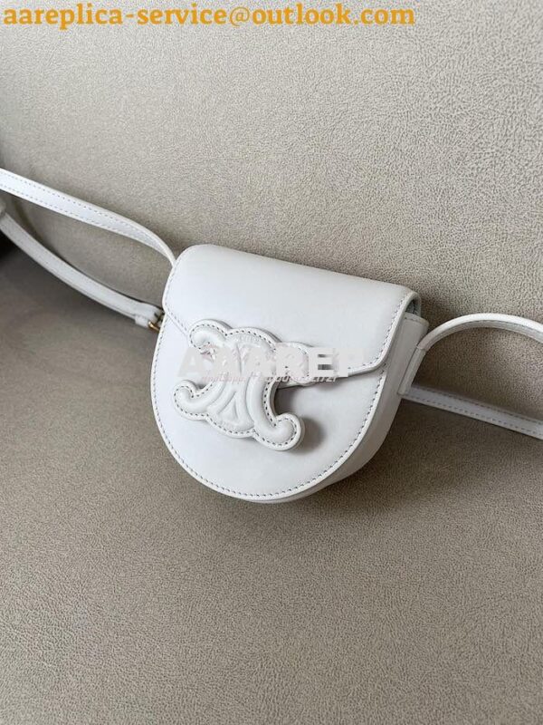 Replica Celine Mini Besace Cuir Triomphe In Smooth Calfskin 10J303 Whi 4