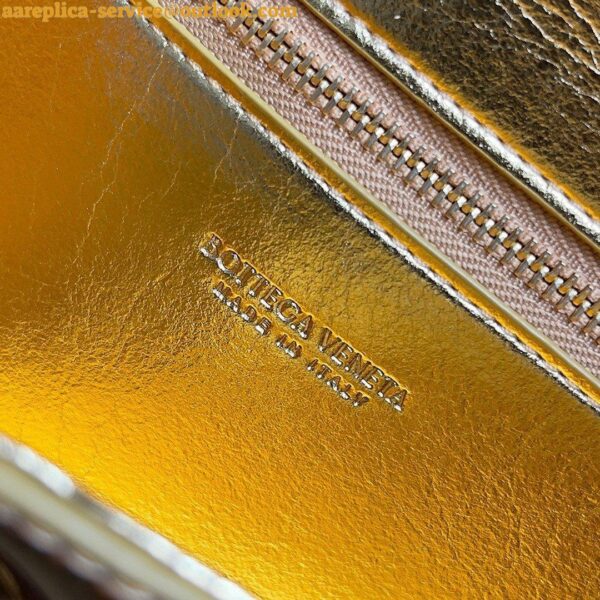 Replica Bottega Veneta Andiamo Clutch with Handle in Gold Metallic Leather 12