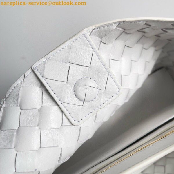 Replica Bottega Veneta Andiamo Small East/West Bag in White Intrecciato Lambskin 4