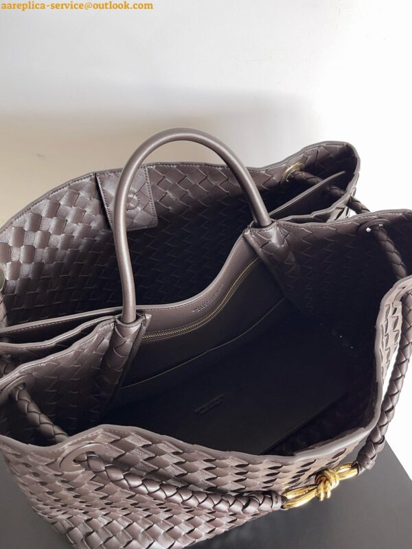 Replica Bottega Veneta Large Andiamo bag In Fondant Intrecciato Lambskin 10