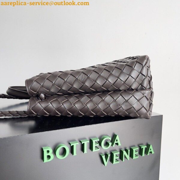 Replica Bottega Veneta Medium Andiamo Bag In Fondant Intrecciato Lambskin 7