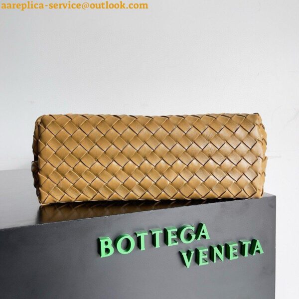 Replica Bottega Veneta Medium Andiamo Bag In Praline Intrecciato Lambskin 4