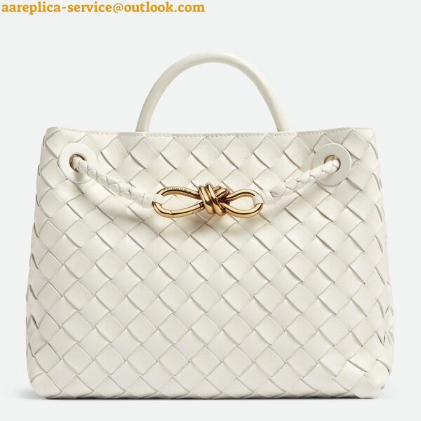 Replica Bottega Veneta Medium Andiamo Bag In White Intrecciato Lambskin 4