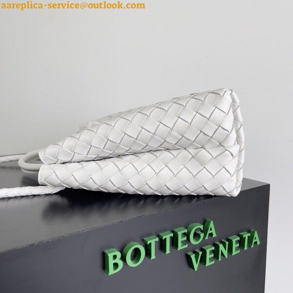 Replica Bottega Veneta Medium Andiamo Bag In White Intrecciato Lambskin 5