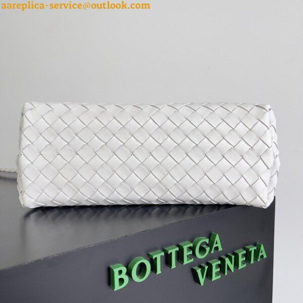 Replica Bottega Veneta Medium Andiamo Bag In White Intrecciato Lambskin 6