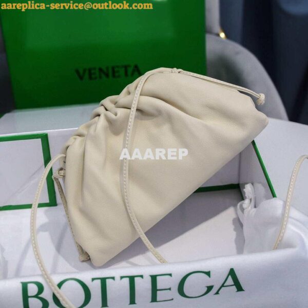 Replica Bottega Veneta 585852 BV Mini Pouch Beige Bag 4