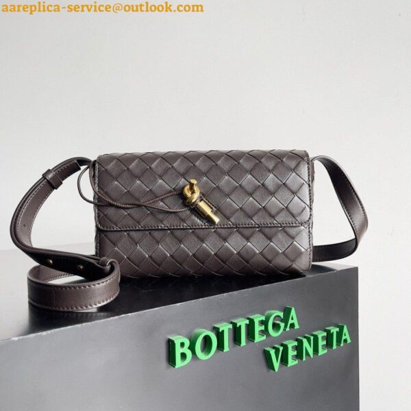 Replica Bottega Veneta Mini Andiamo Cross-Body Bag in Fondant Intrecciato Lambskin 6