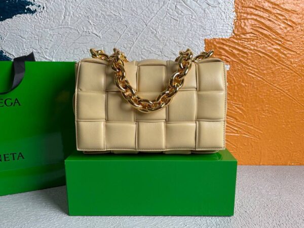 Replica Bottega Veneta BV 20206 Chain Cassette 631421 Apricot Gold