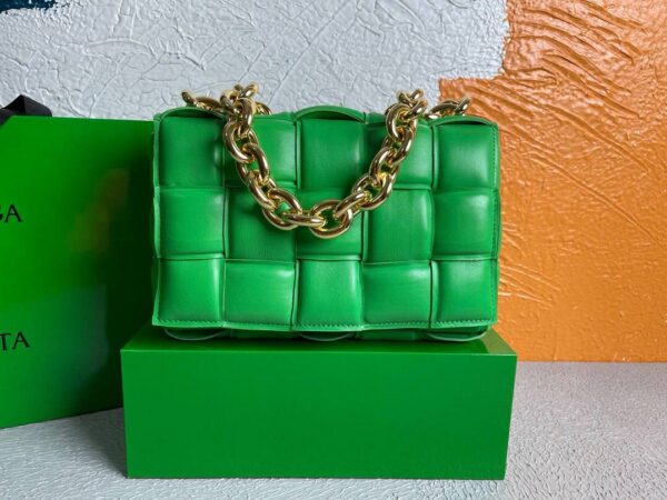 Replica Bottega Veneta BV 20206 Chain Cassette 631421 Grass Green Gold 3