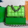 Replica Bottega Veneta BV 20206 Chain Cassette 631421 Grass Green Gold