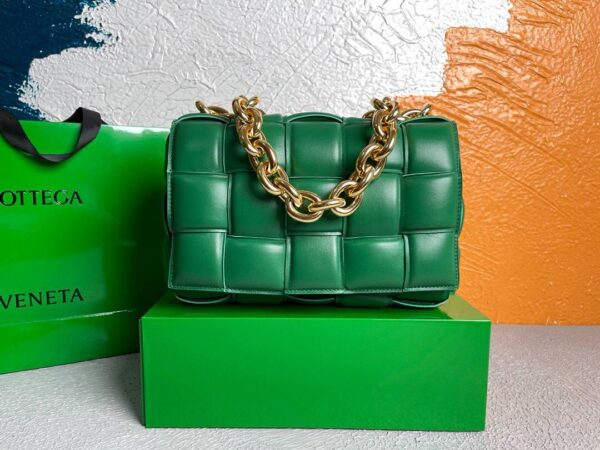 Replica Bottega Veneta BV 20206 Chain Cassette 631421 Green Gold