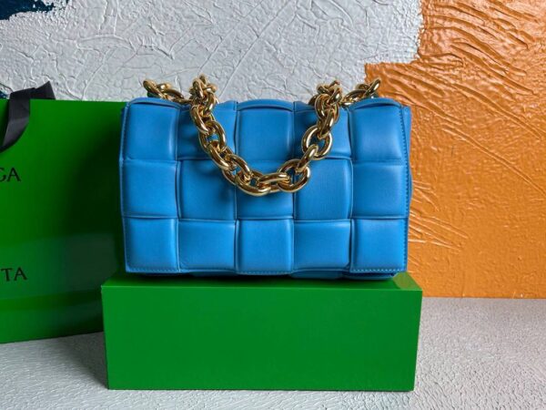 Replica Bottega Veneta BV 20206 Chain Cassette 631421 Sky Blue Gold