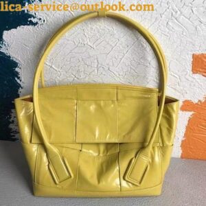 Replica Bottega Veneta Arco Medium Bag In Yellow Intrecciato Leather