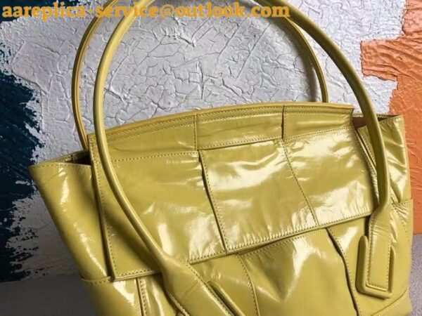 Replica Bottega Veneta Arco Medium Bag In Yellow Intrecciato Leather 11