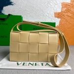 Replica Bottega Veneta BV 578004 Cassette Cross-body Bag 58890 Light Apricot