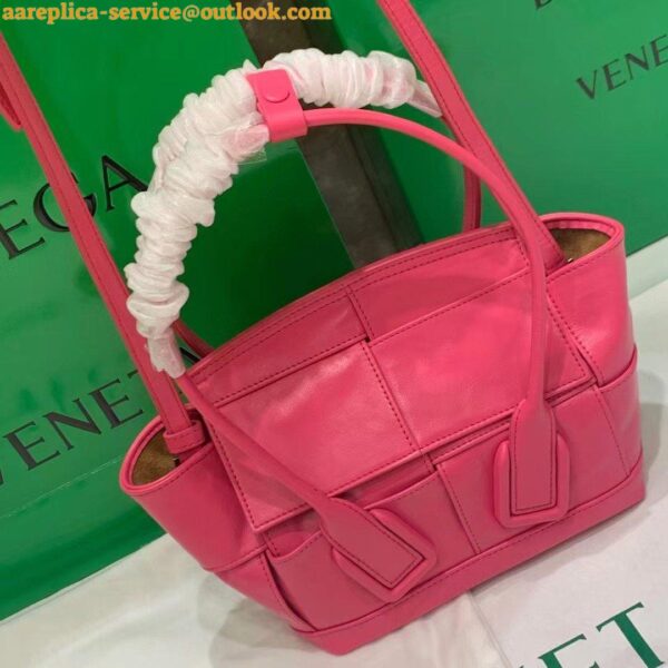 Replica Bottega Veneta Arco Mini Bag In Pink Intrecciato Leather 8