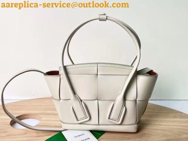 Replica Bottega Veneta Arco Mini Bag In White Intrecciato Calfskin 14