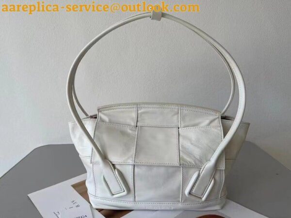 Replica Bottega Veneta Arco Small Bag In White Intrecciato Leather 4