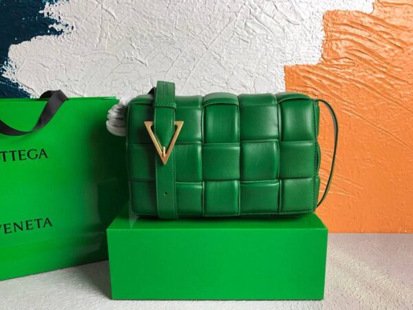 Replica Bottega Veneta BV 591970 Padded Cassette 20206 Green