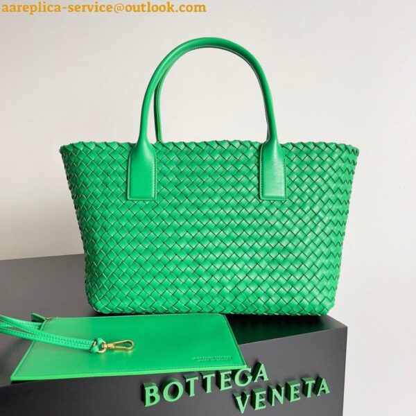 Replica Bottega Veneta Cabat Medium Bag In Green Intrecciato Lambskin 8