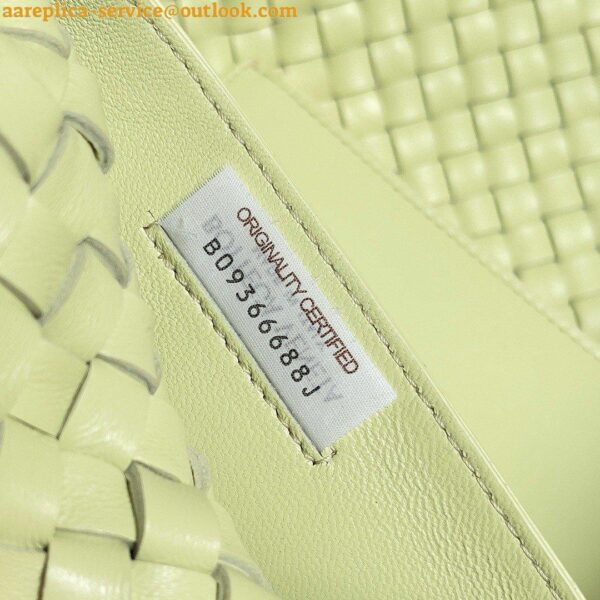 Replica Bottega Veneta Cabat Medium Bag In Lemon Intrecciato Lambskin 12