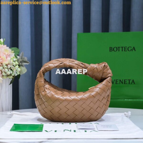 Replica Bottega Veneta BV 651876 mini Jodie Borwn 4