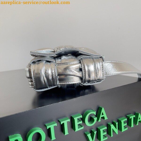 Replica Bottega Veneta Small Cassette Bag In Silver Metallic Lambskin 6