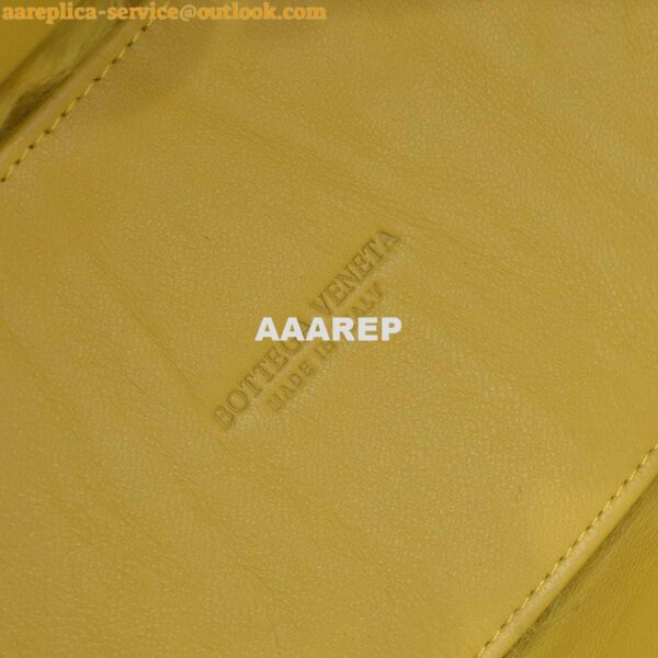 Replica Bottega Veneta BV 652867 Arco Tote Intreccio shearling Yellow 9