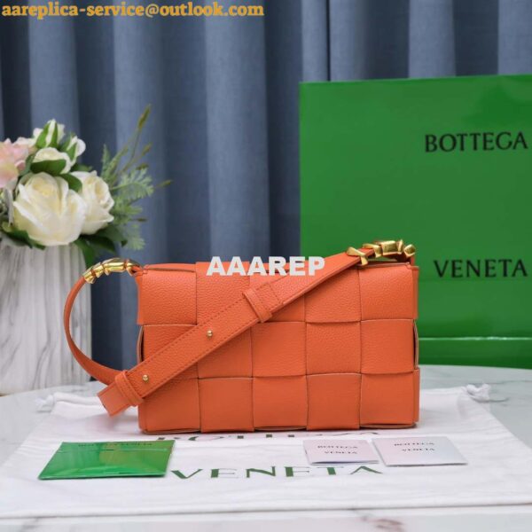 Replica Bottega Veneta BV 666870 Cassette Intreccio grained leather cross-body bag Orange 2