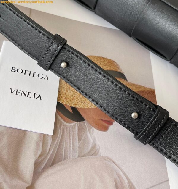 Replica Bottega Veneta Cassette Bag In Black Intreccio Lambskin 7