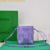 Replica Bottega Veneta BV 680218 Small Cassette Cross-Body Bucket Matcha green