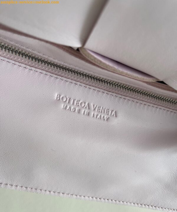 Replica Bottega Veneta Cassette Bag In Bliss Washed Intreccio Lambskin 10