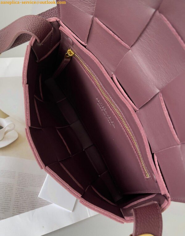 Replica Bottega Veneta Cassette Bag In Burgundy Grained Intreccio Calfskin 5