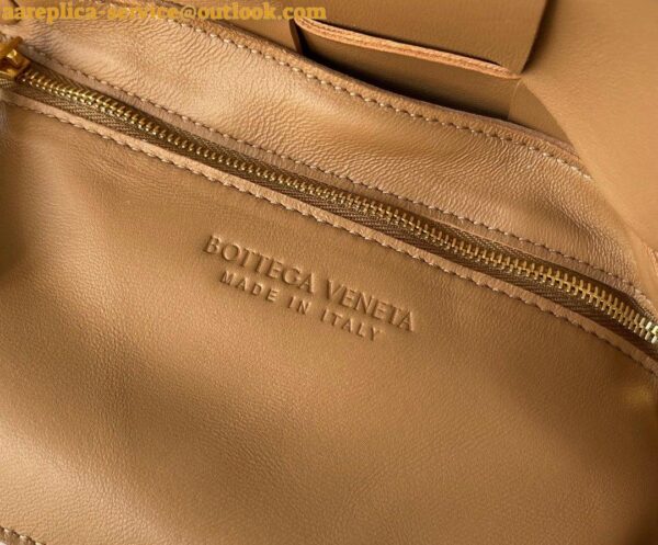 Replica Bottega Veneta Cassette Bag In Caramel Intreccio Lambskin 11